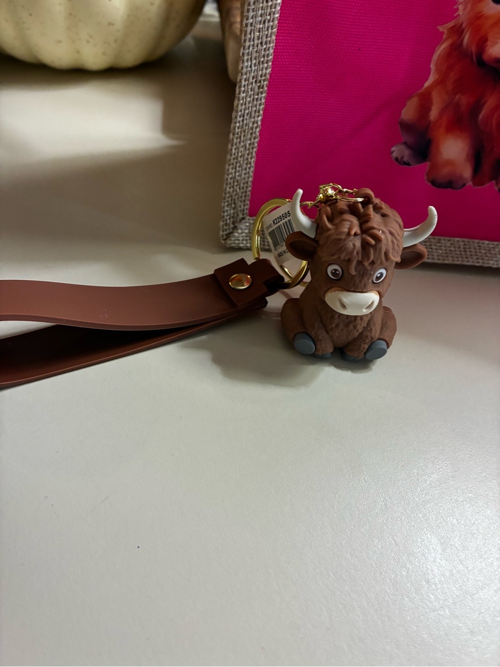 Hot pink Highland Cow mini Tote Bag with highland cow wristlet keychain - Picture 6 of 7